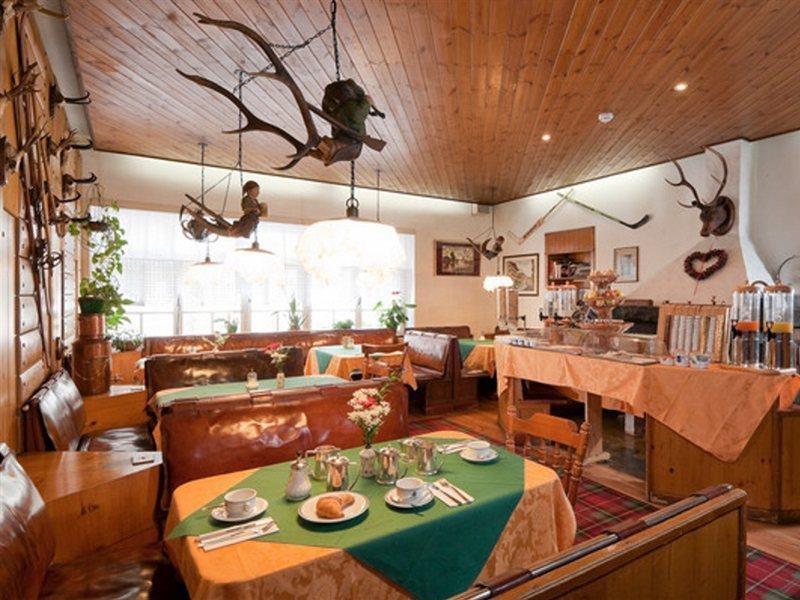 Hotel De Len Cortina d'Ampezzo Buitenkant foto